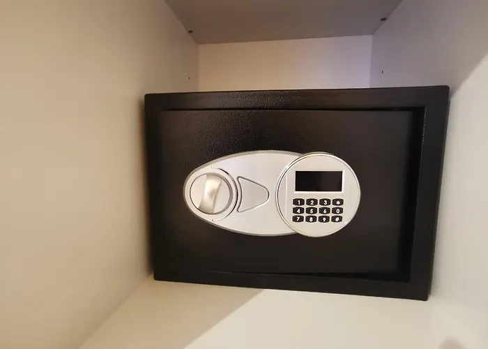 Ridi Che Ti Passa Affittacamere Alassio